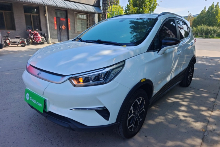 BYD Yuan Pro 2021 #2 BYD Yuan Pro 2021 car image #2