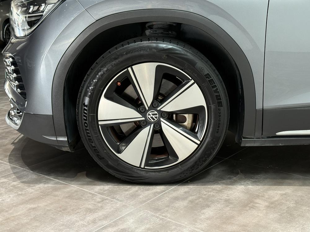 Volkswagen ID.6 X 2022 car image #12