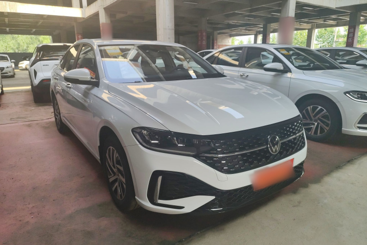 Volkswagen Lavida 2026 car image #4