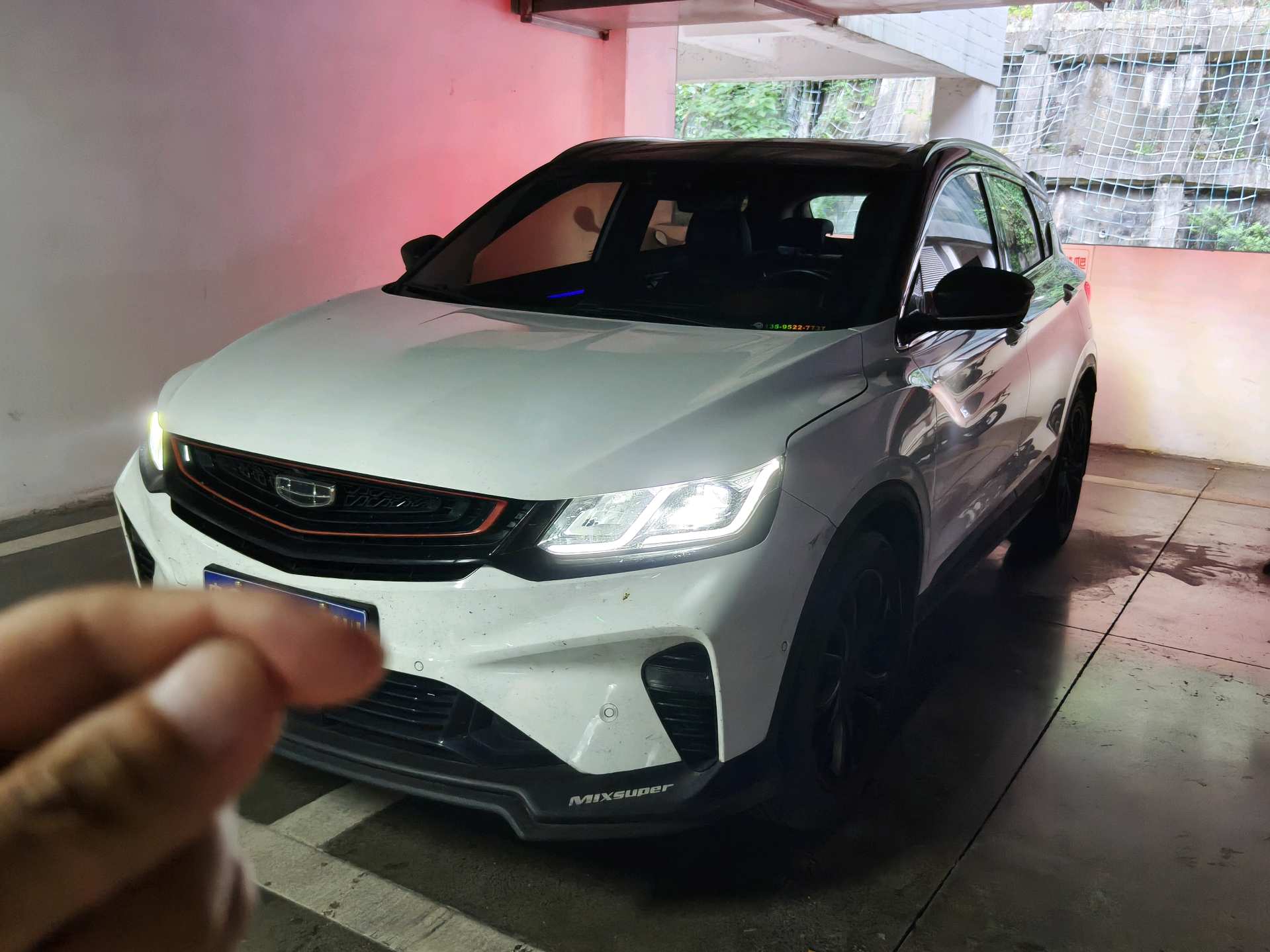 GEELY Coolray 2019 car image 