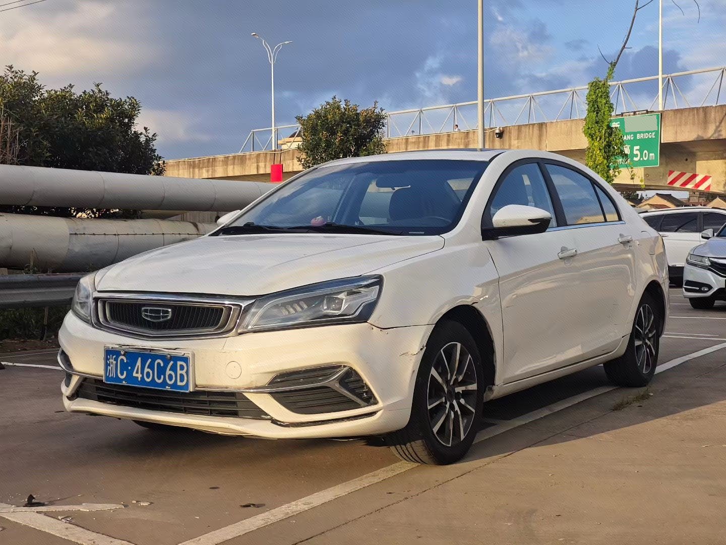 GEELY Emgrand 2020 car image 