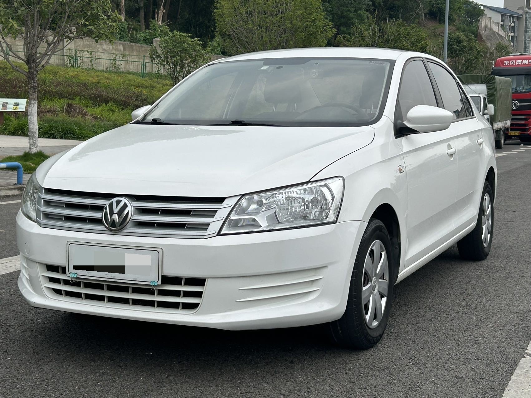 Volkswagen Santana 2019 car image 