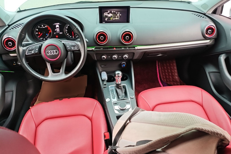 Audi A3 2018 image de voiture #10