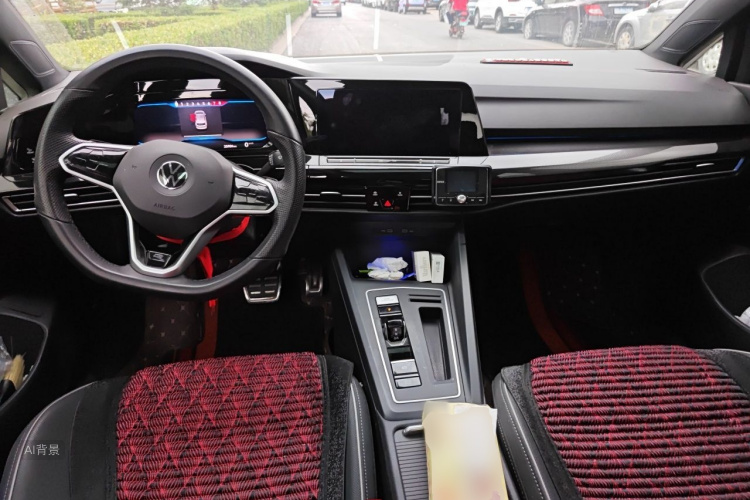 Volkswagen Golf 2022 car image #11