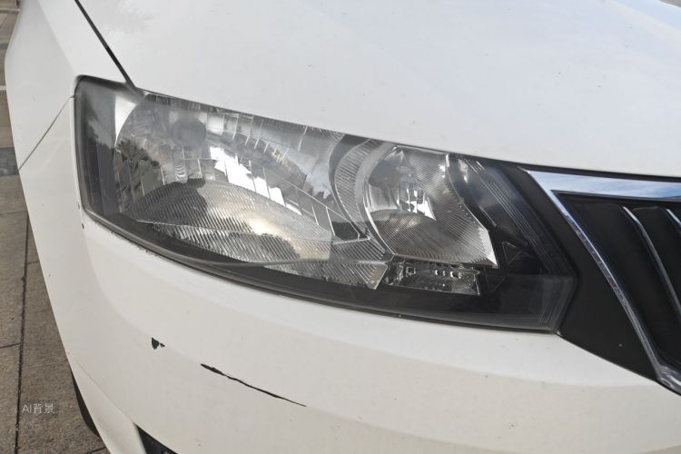 Skoda Rapid 2014 #8 Skoda Rapid 2014 image de voiture #8