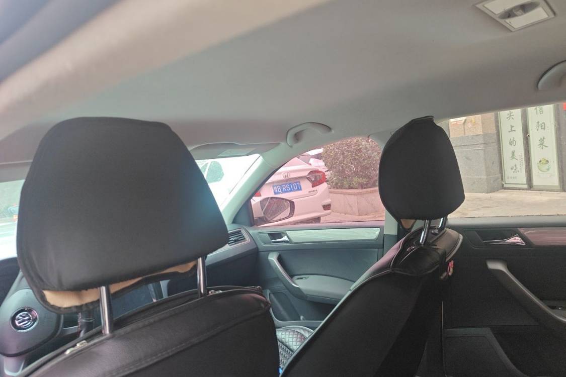 Volkswagen Santana 2015 car image #20
