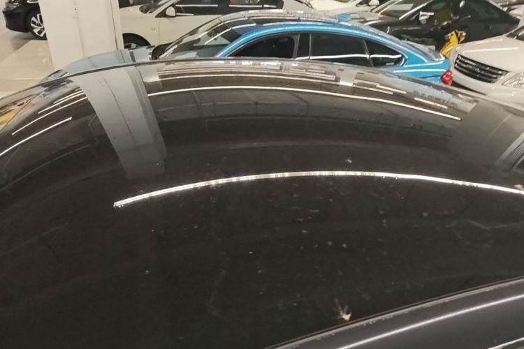 Tesla Model Y 2024 #25 Tesla Model Y 2024 immagine di auto #25