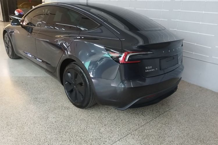 Tesla Model 3 2024 #5 Tesla Model 3 2024 car image #5