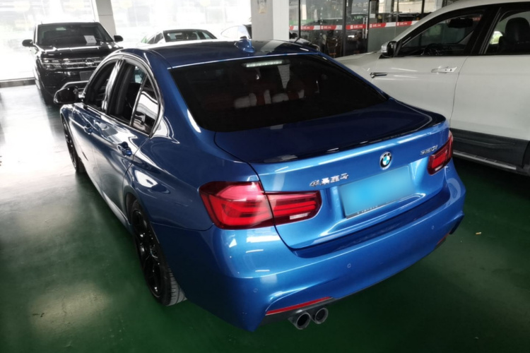 BMW 3 Series 2019 car image #5