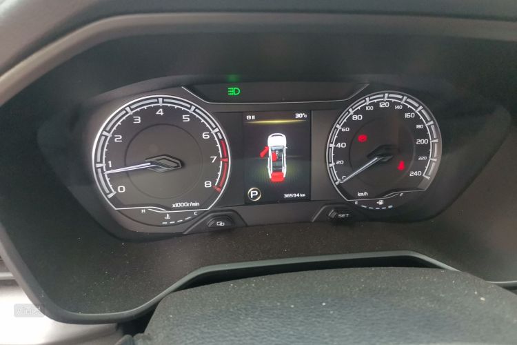 GEELY Vision X6 2022 car image #13