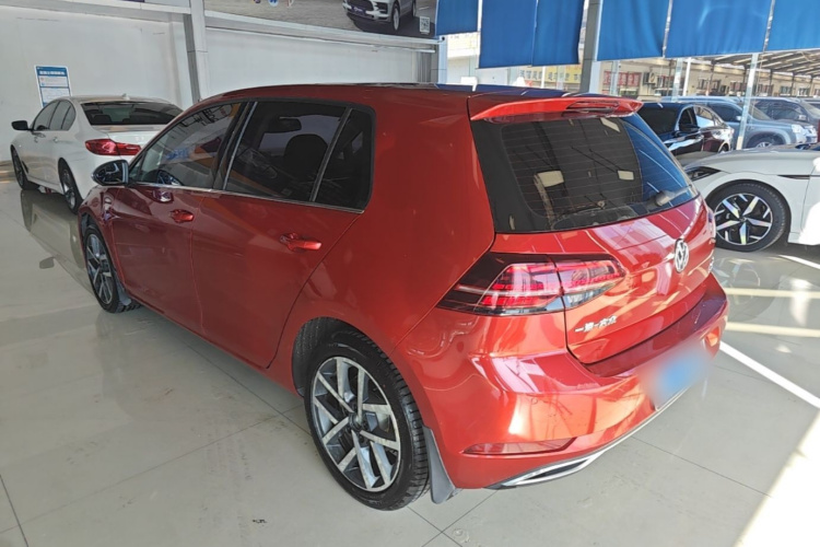 Volkswagen Golf 2018 image de voiture #7