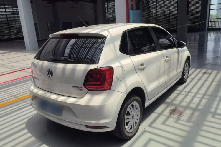 Volkswagen Polo 2019 car image #7