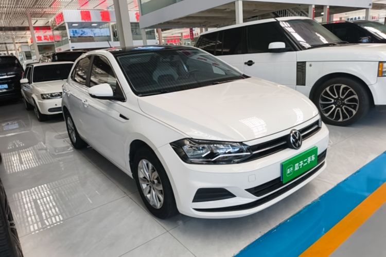 Volkswagen Polo 2021 car image #6