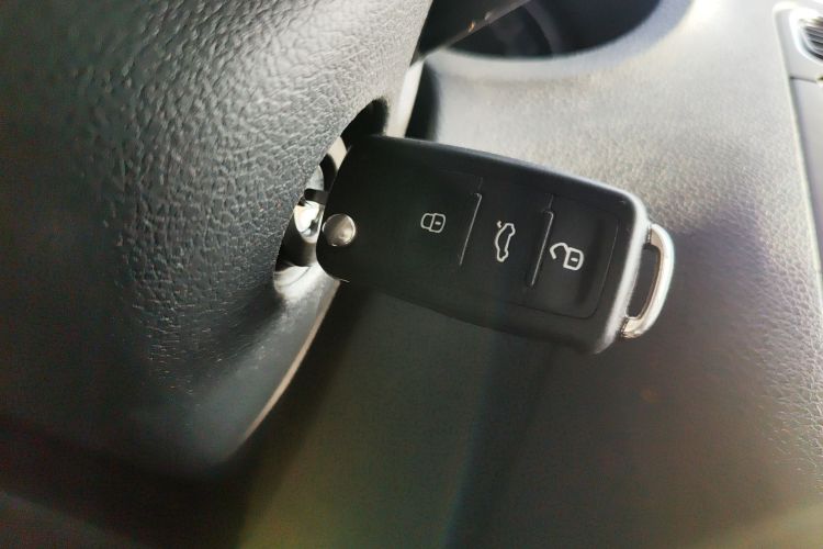 Volkswagen Polo 2018 صورة سيارة #14