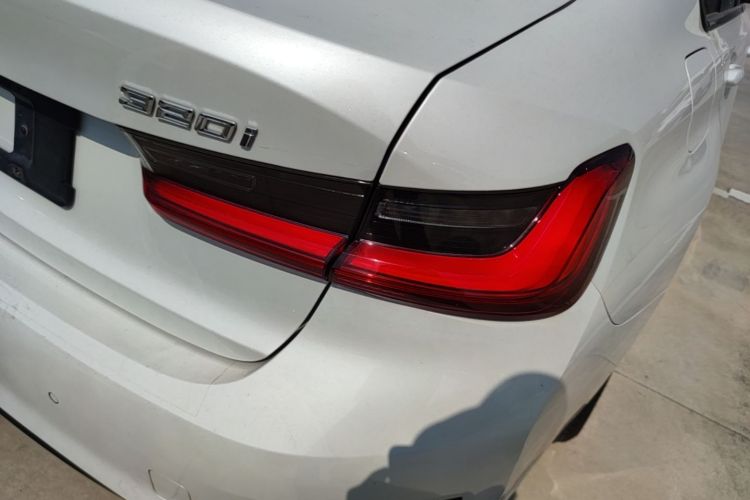 BMW 3 Series 2021 #8 BMW 3 Series 2021 car image #8