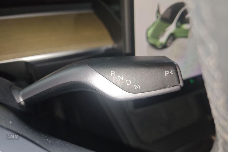 Tesla Model Y 2023 #16 Tesla Model Y 2023 car image #16