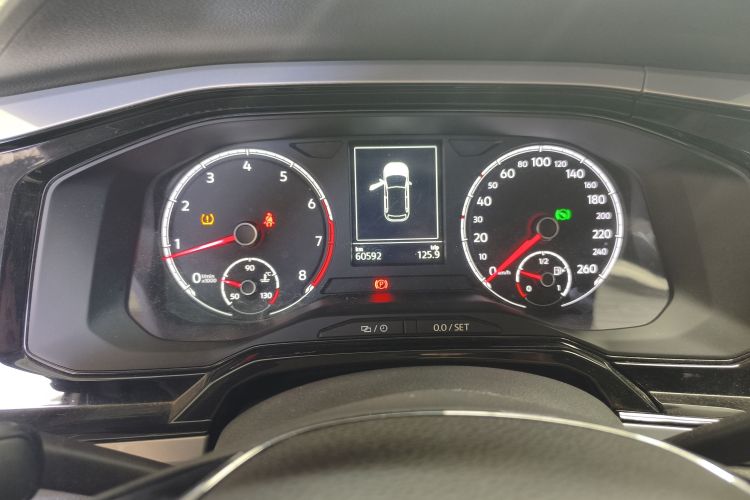 Volkswagen Polo 2019 car image #12