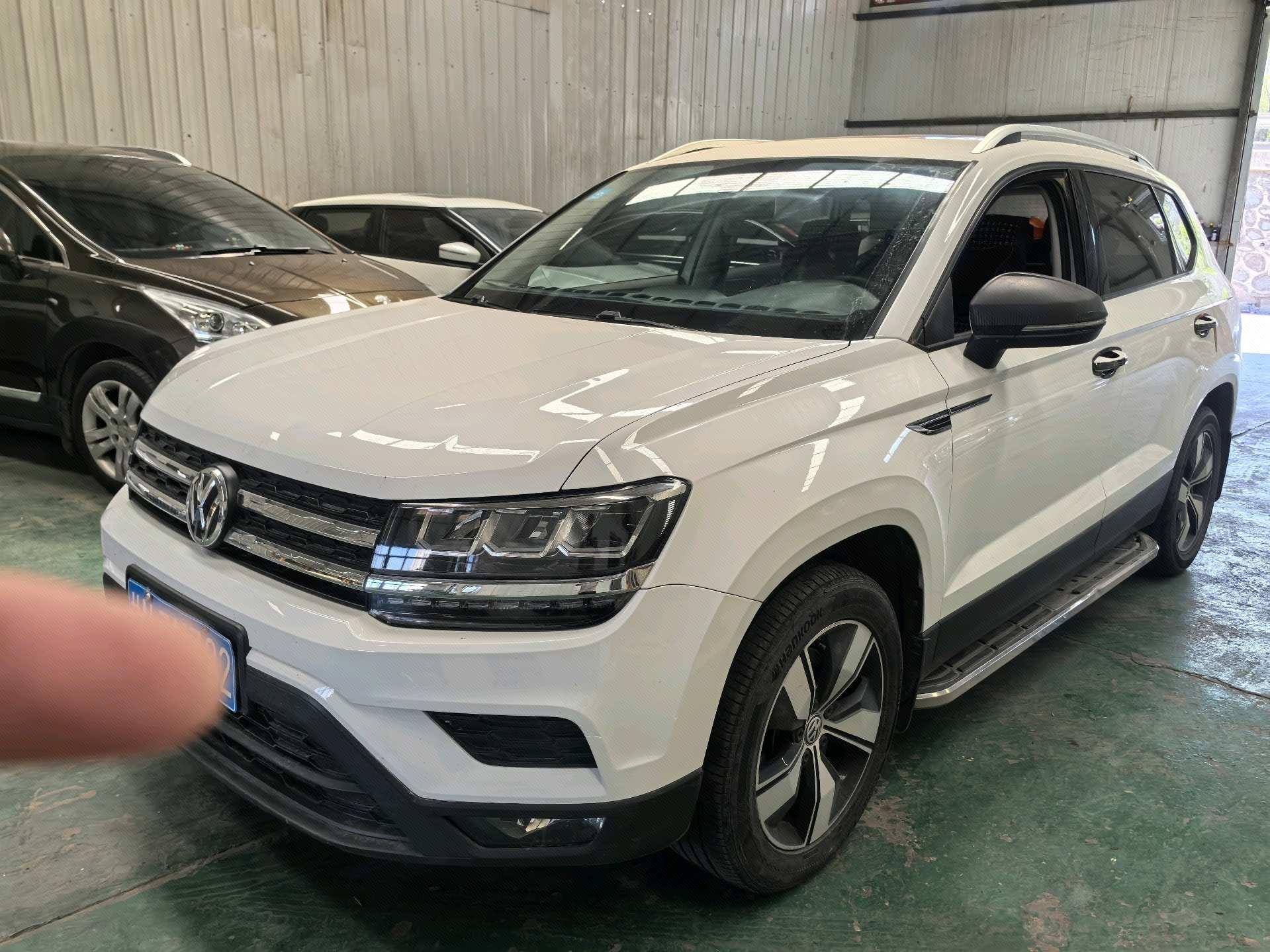 2020 2020 car image