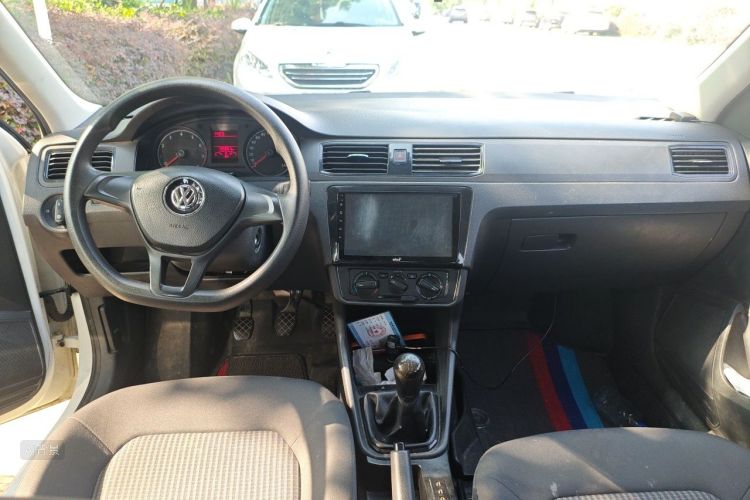 Volkswagen Santana 2020 car image #11