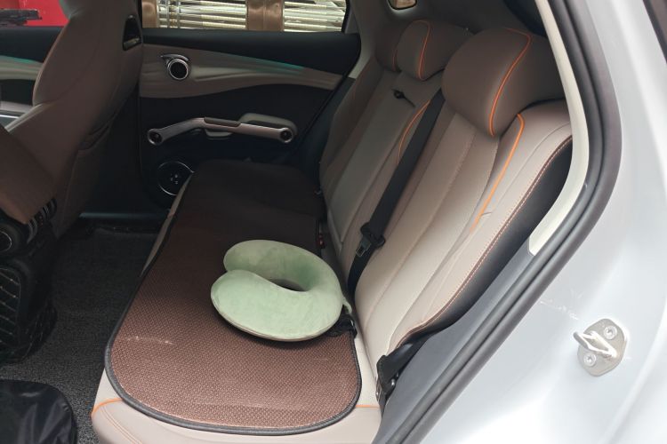 BYD Yuan Plus 2023 صورة سيارة #14