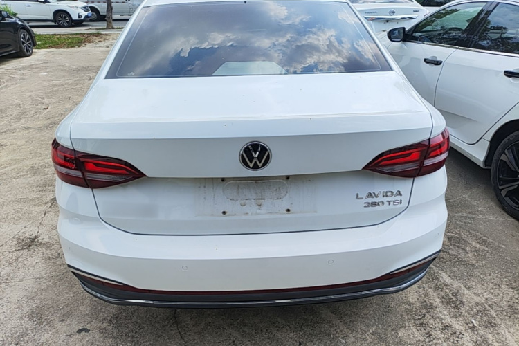 Volkswagen Lavida 2022 #6 Volkswagen Lavida 2022 car image #6
