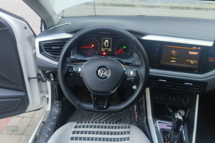 Volkswagen Polo 2019 #12 Volkswagen Polo 2019 car image #12