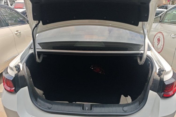 GEELY Emgrand L HiP 2024 car image #19
