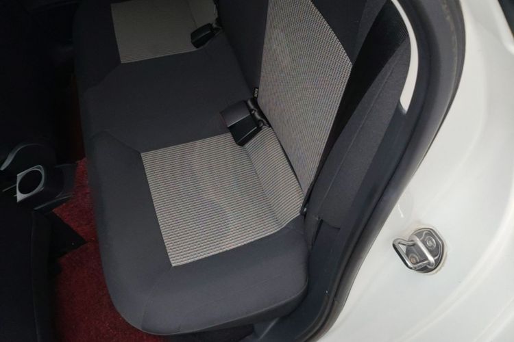 Volkswagen Polo 2018 #17 Volkswagen Polo 2018 car image #17