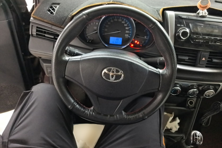 Toyota Vios 2017 #11 Toyota Vios 2017 car image #11