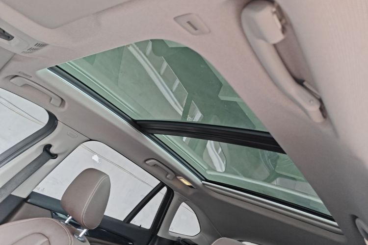 BMW X1 2021 immagine di auto #18