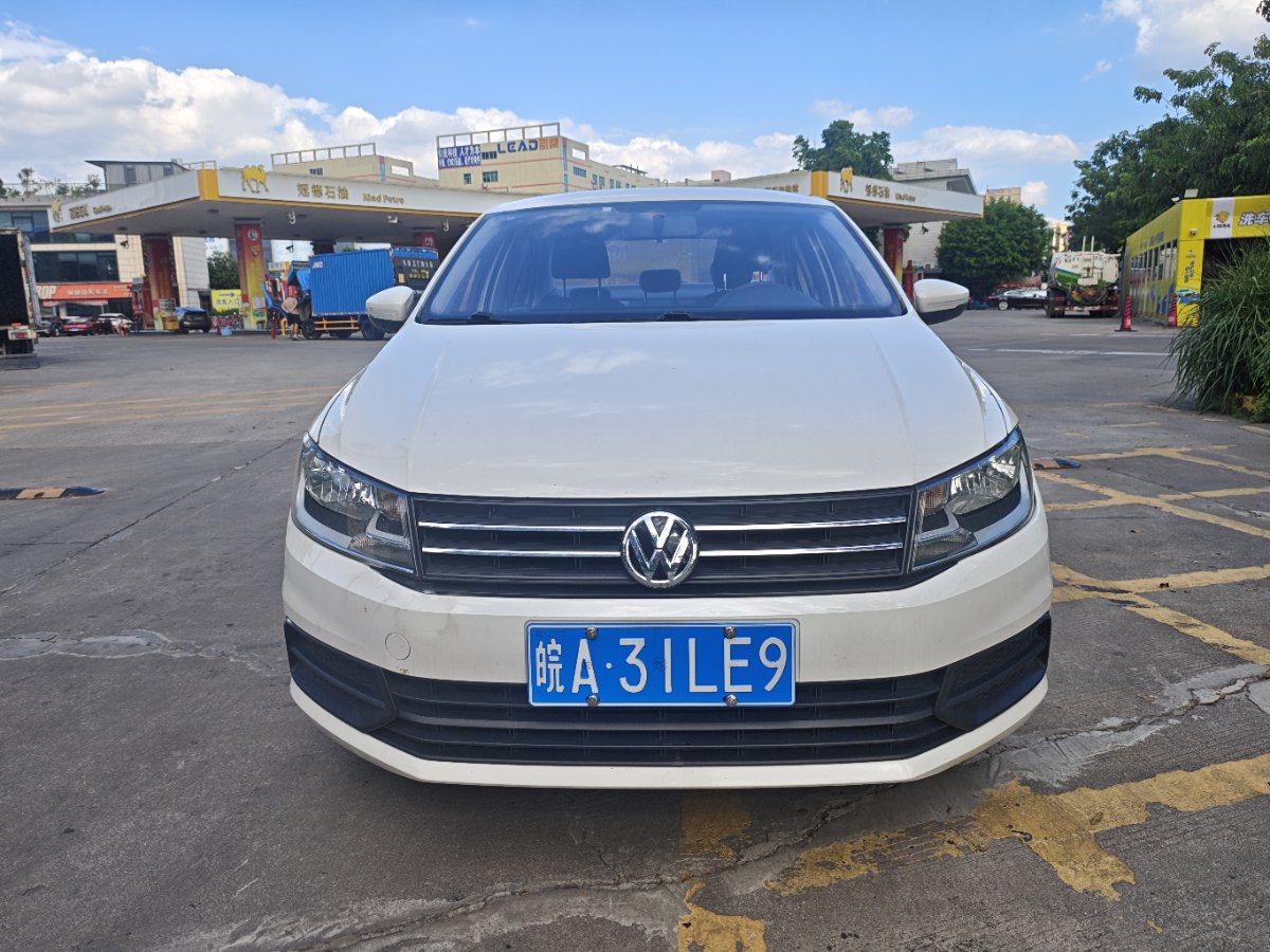 Volkswagen Santana 2019 car image #5
