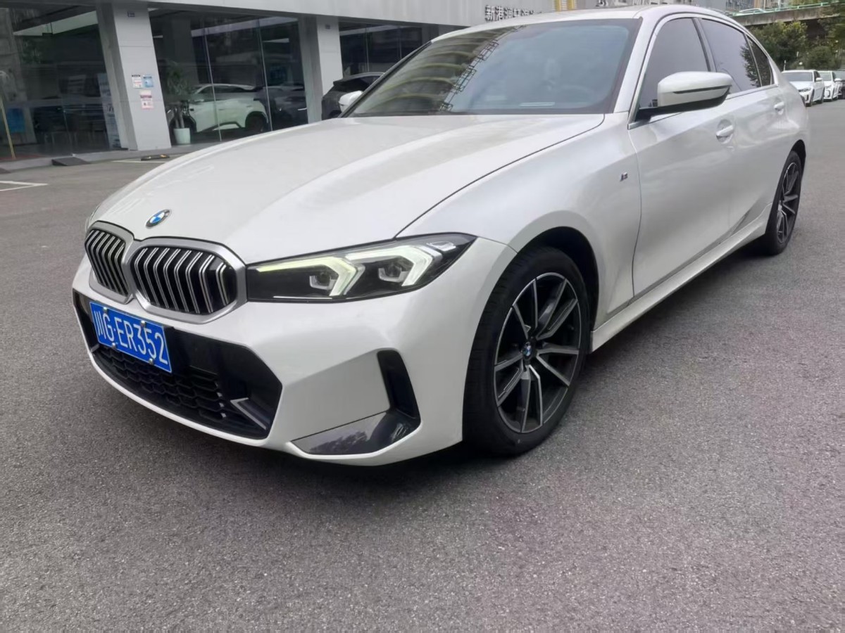 BMW 3 Series 2024 BMW 3 Series 2024 car image
