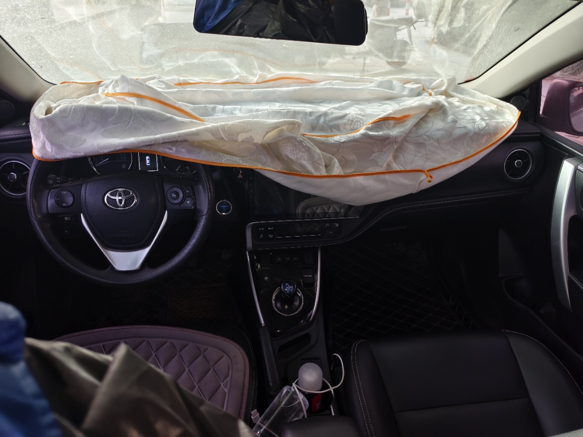 Toyota Corolla 2018 immagine di auto #5