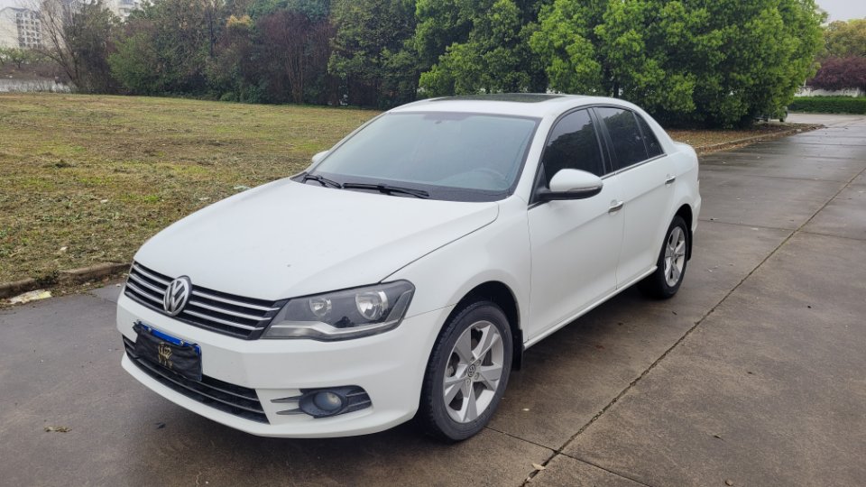 Volkswagen Bora 2014 car image #2