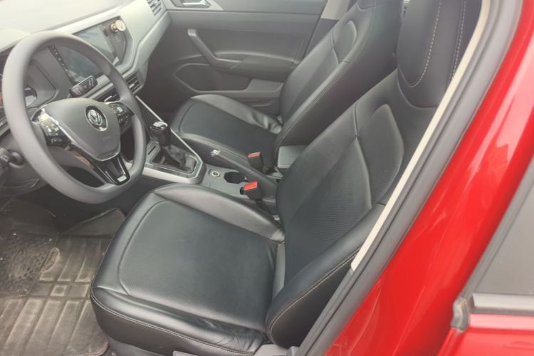 Volkswagen Polo 2019 car image #15