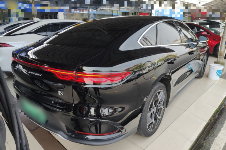 BYD Han 2024 imagen de coche #5