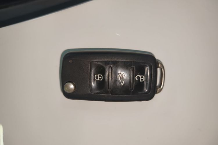 Volkswagen Santana 2023 car image #9