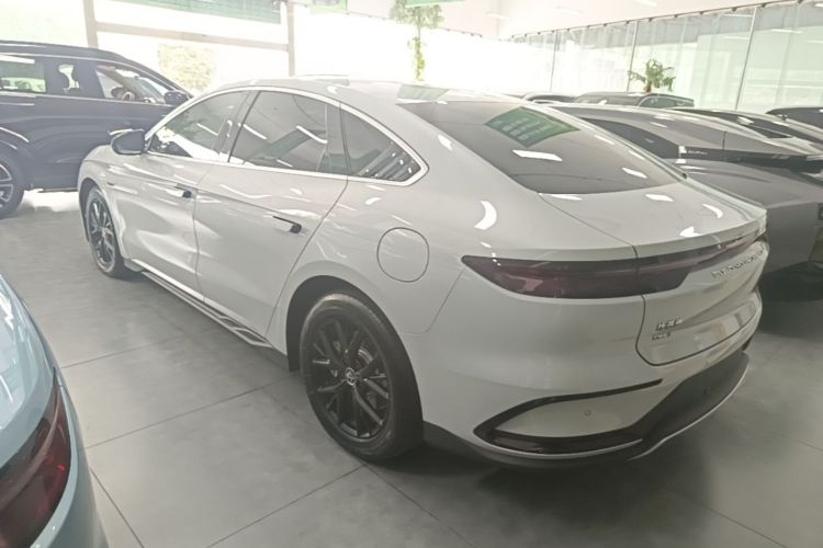 BYD Han 2024 #5 BYD Han 2024 car image #5