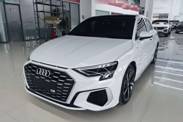 Audi A3 2022 car image #2