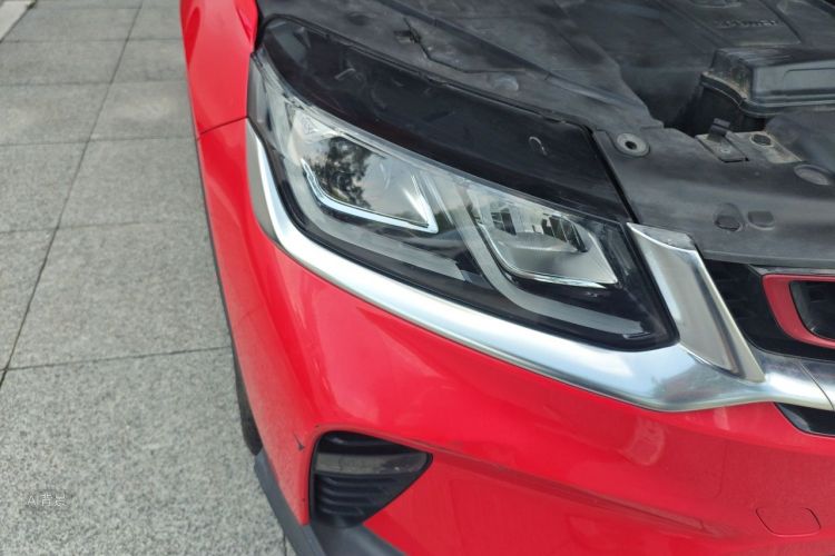 GEELY Coolray 2019 immagine di auto #8