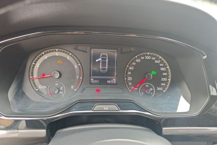 Volkswagen Bora 2019 صورة سيارة #13