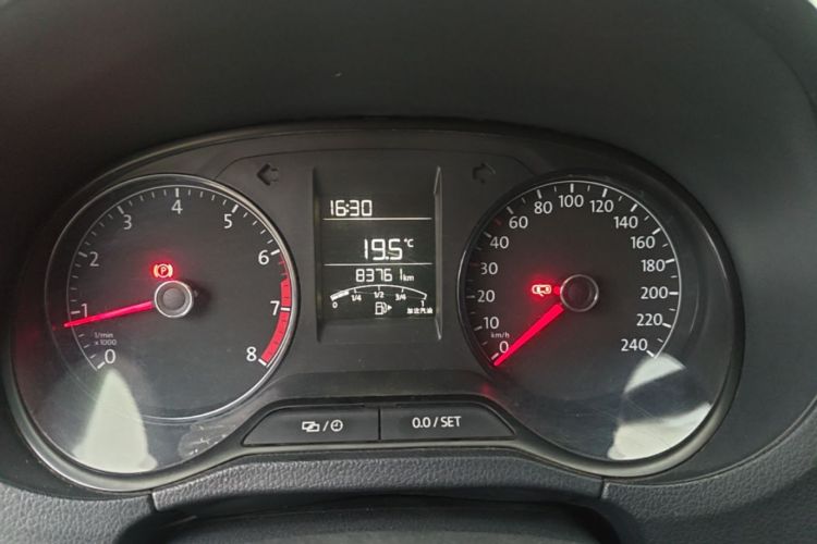Volkswagen Polo 2017 #12 Volkswagen Polo 2017 car image #12