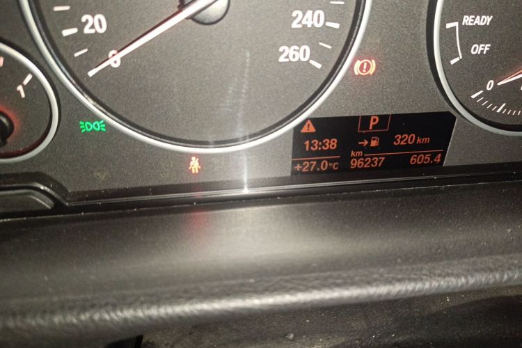 BMW 3 Series 2015 #10 BMW 3 Series 2015 car image #10