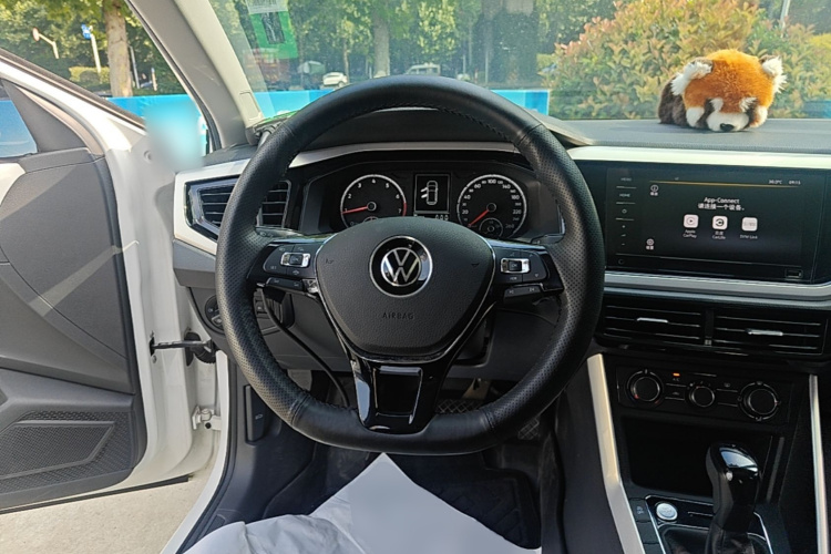Volkswagen Polo 2022 #11 Volkswagen Polo 2022 car image #11