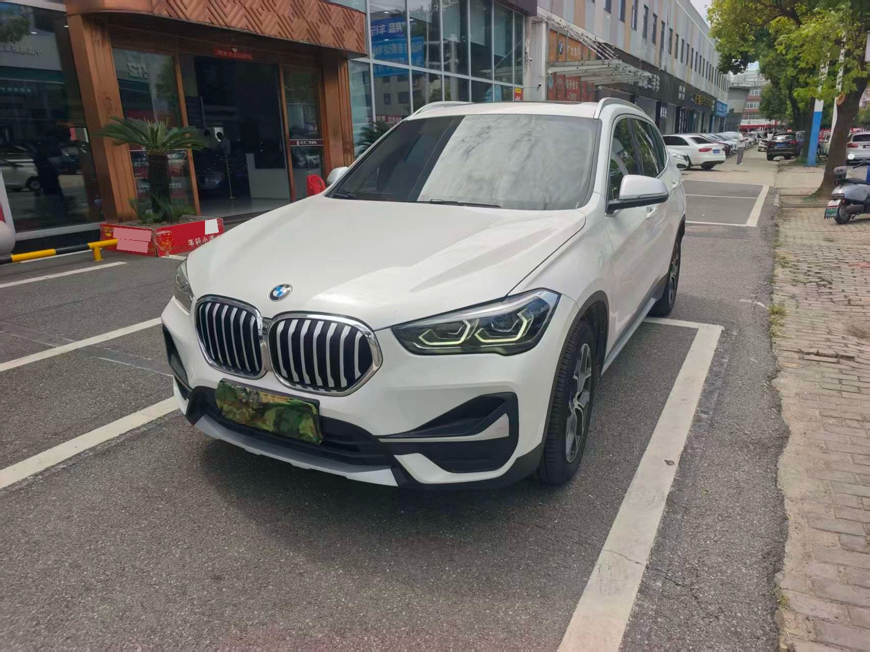 2022 2022 car image