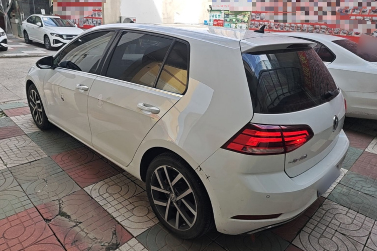 Volkswagen Golf 2020 #7 Volkswagen Golf 2020 صورة سيارة #7