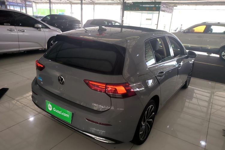Volkswagen Golf 2021 car image #7