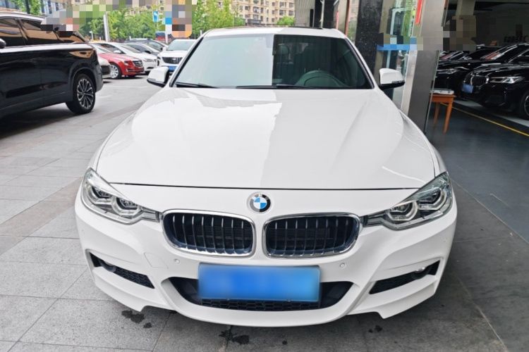 BMW 3 Series 2019 #3 BMW 3 Series 2019 car image #3