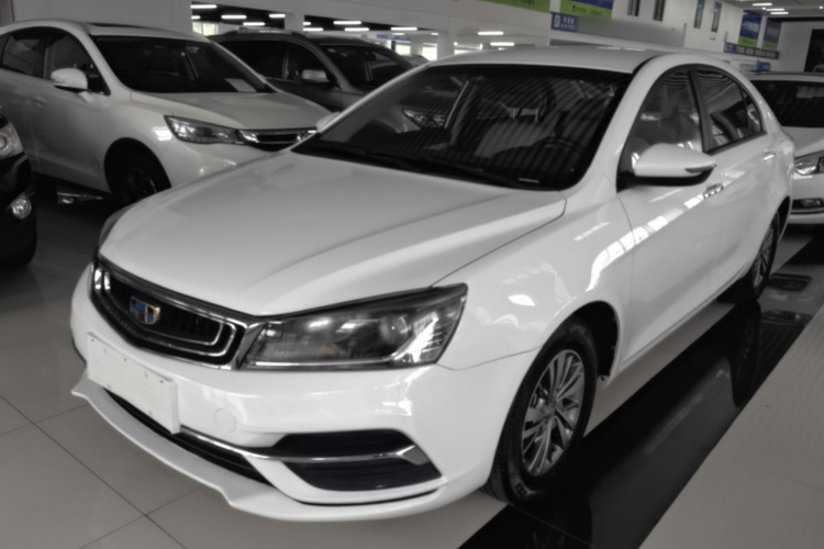 GEELY Emgrand 2018 immagine di auto #2