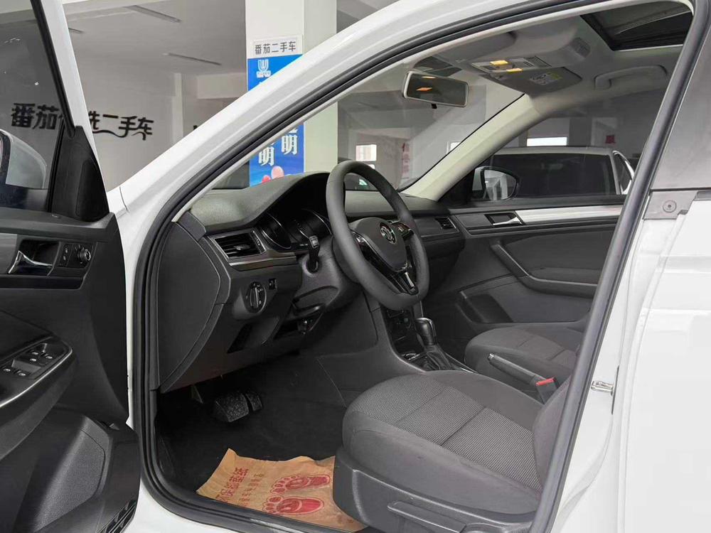 Volkswagen Bora 2019 #8 Volkswagen Bora 2019 car image #8